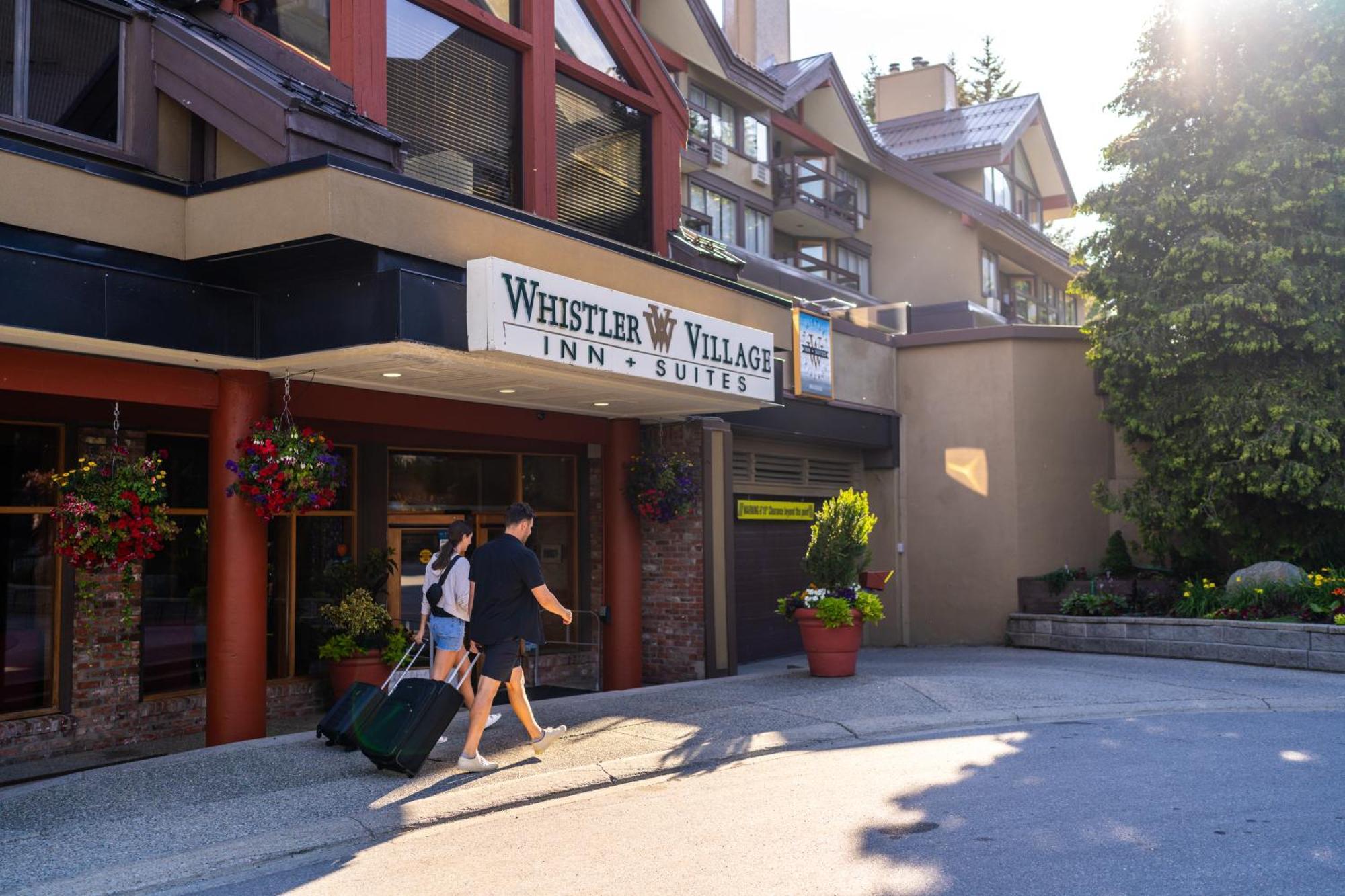 Whistler Village Inn & Suites Exteriér fotografie