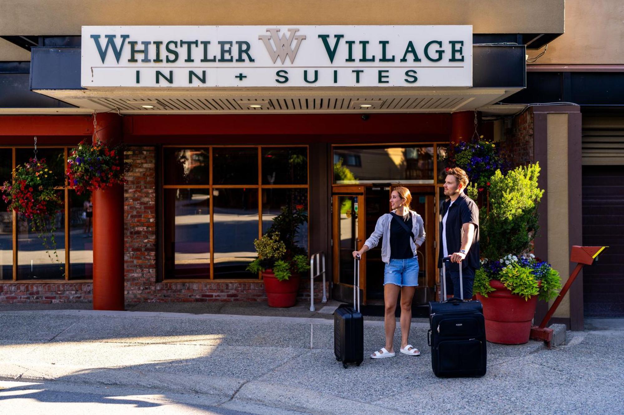 Whistler Village Inn & Suites Exteriér fotografie