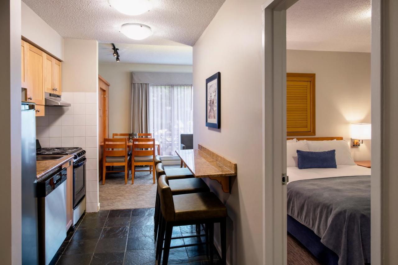 Whistler Village Inn & Suites Exteriér fotografie